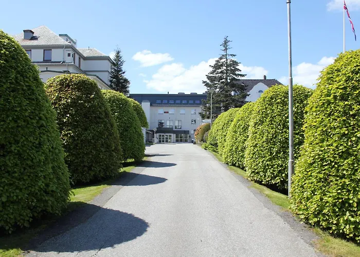 Solborg Folkehogskole Hostel *