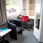 Solborg Folkehogskole بيت شباب